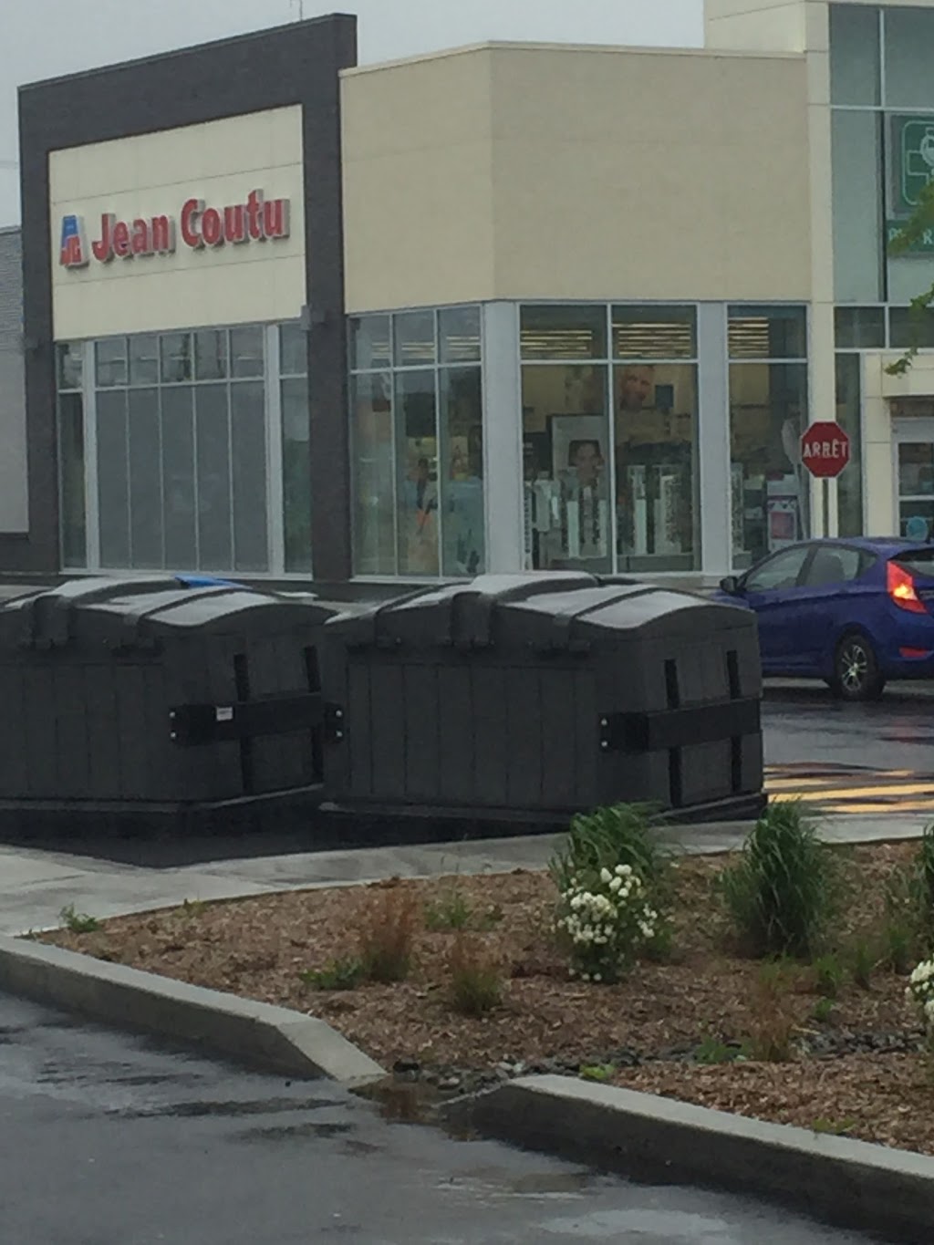 PJC Jean Coutu | 520 Boulevard Cadieux, Beauharnois, QC J6N 0R5, Canada | Phone: (450) 225-3232