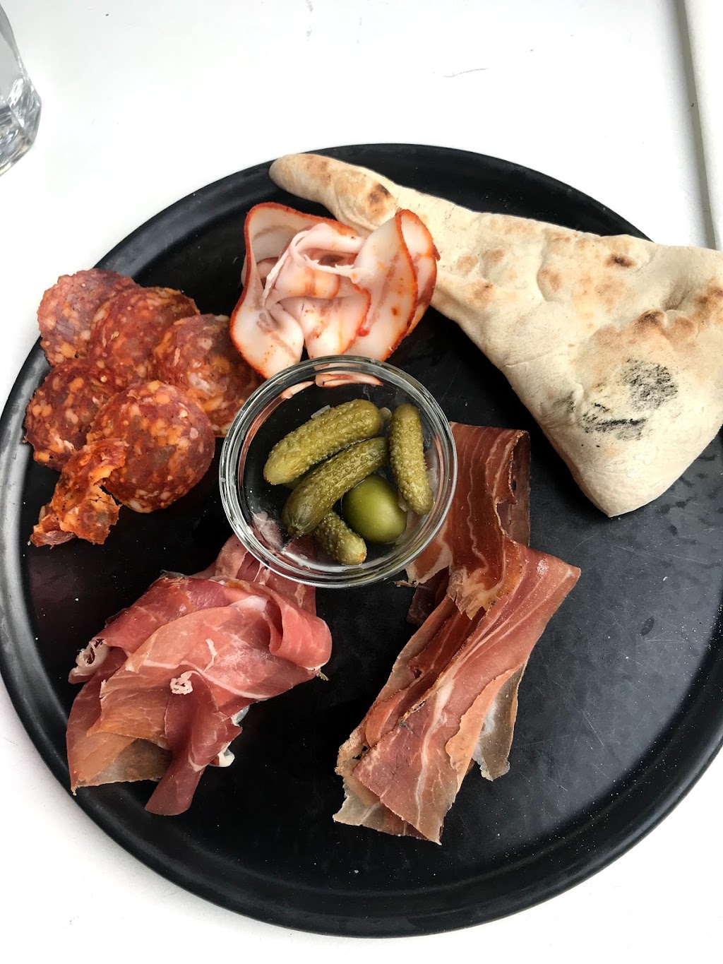 Pizzéria NO.900 - Bernard, Montréal | 1248 Av. Bernard, Outremont, QC H2V 1V6, Canada | Phone: (438) 386-0900