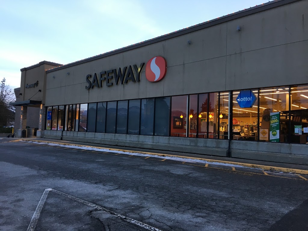 Starbucks | Safeway Grocery Store, 6564 E Hastings St, Burnaby, BC V5B 1S2, Canada | Phone: (604) 291-2901