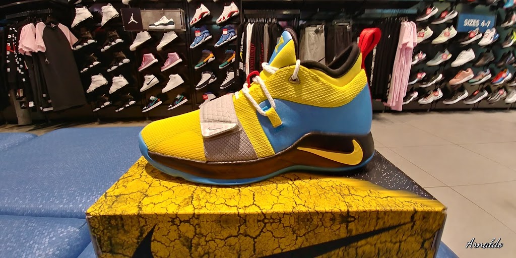Foot Locker | 5000 Highway, Ste #7, Markham, ON L3R 4M9, Canada | Phone: (905) 513-1420