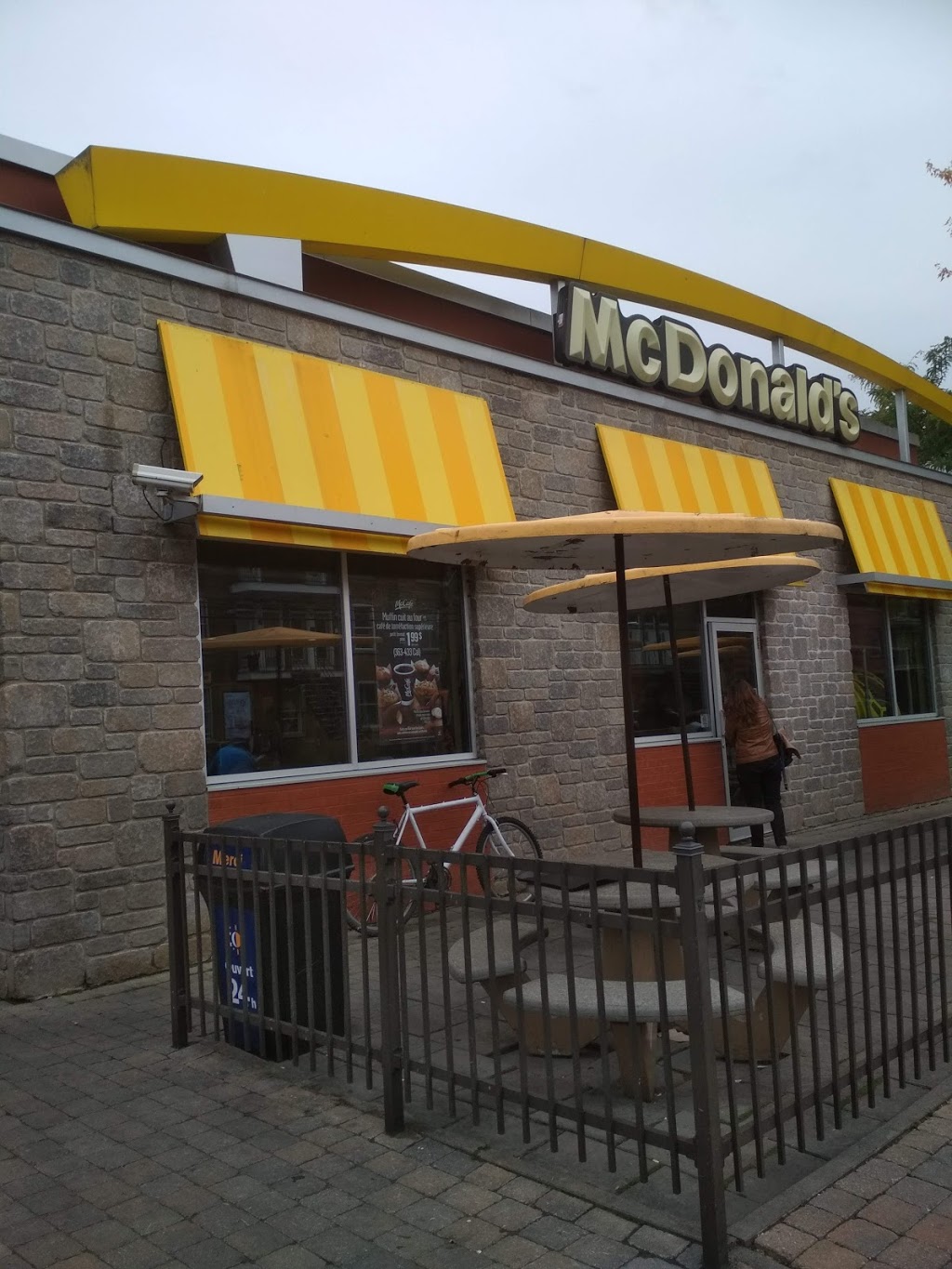 McDonalds | 4300 Boulevard LaSalle, Verdun, QC H4G 2A8, Canada | Phone: (514) 767-7924