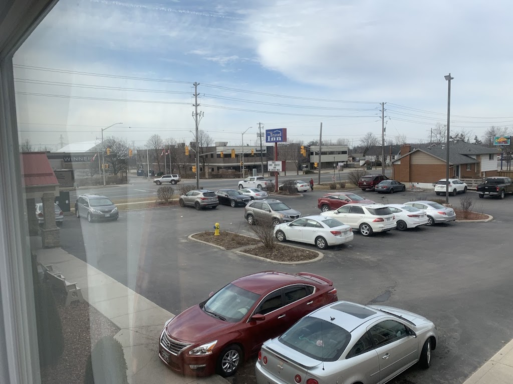 London Travel Inn | 738 Exeter Rd, London, ON N6E 1L3, Canada | Phone: (519) 680-5151