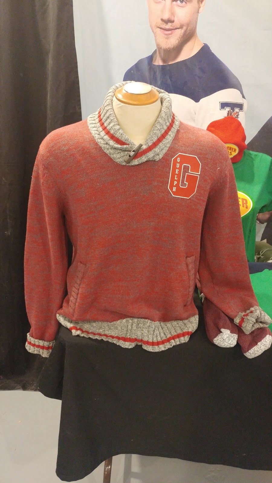 Bruzer Sportsgear Ltd | 103 Orfus Rd #2, North York, ON M6A 1M4, Canada | Phone: (416) 781-0011