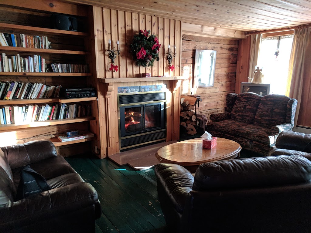 Chalets Domaine DEschaillon | Deschaillons-sur-Saint-Laurent, QC G0S 1G0, Canada | Phone: (819) 292-2380