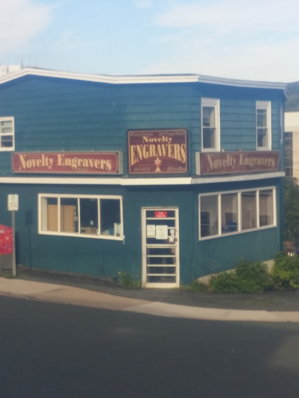 Novelty Engravers Plus | 132 Casey St, St. Johns, NL A1C 4X7, Canada | Phone: (709) 579-4300