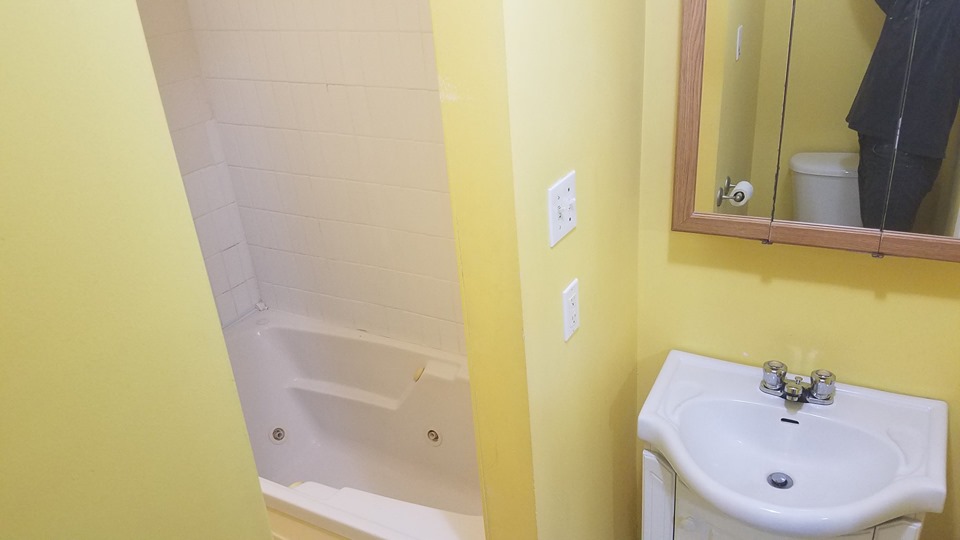 Ottawa Lovely | 9 Bratislava Ct, Nepean, ON K2G 3M7, Canada | Phone: (613) 400-4406