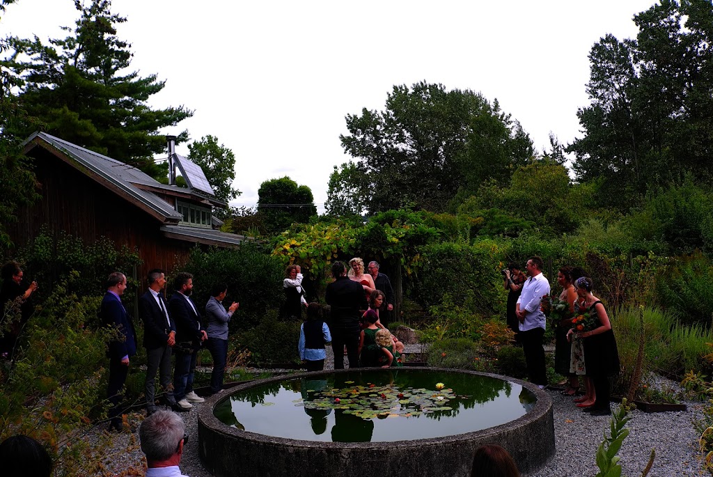 Strathcona Community Garden | 759 Malkin Ave, Vancouver, BC V6A 3Z9, Canada | Phone: (604) 677-5634