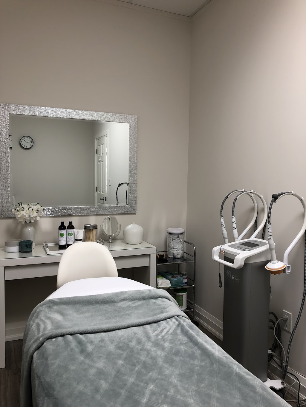 Martindale Medispa | 211 Martindale Rd, St. Catharines, ON L2S 3V7, Canada | Phone: (905) 682-6688