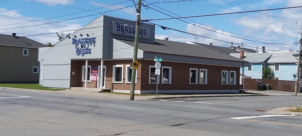 Brasserie Du Colisee | 179 Rue Victoria, Sorel-Tracy, QC J3P 1Z2, Canada | Phone: (450) 742-3003