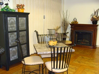 Villa Retirement Lodge | Left Side Entrance, 689 Yonge St, Midland, ON L4R 2E1, Canada | Phone: (705) 526-4238 ext. 218