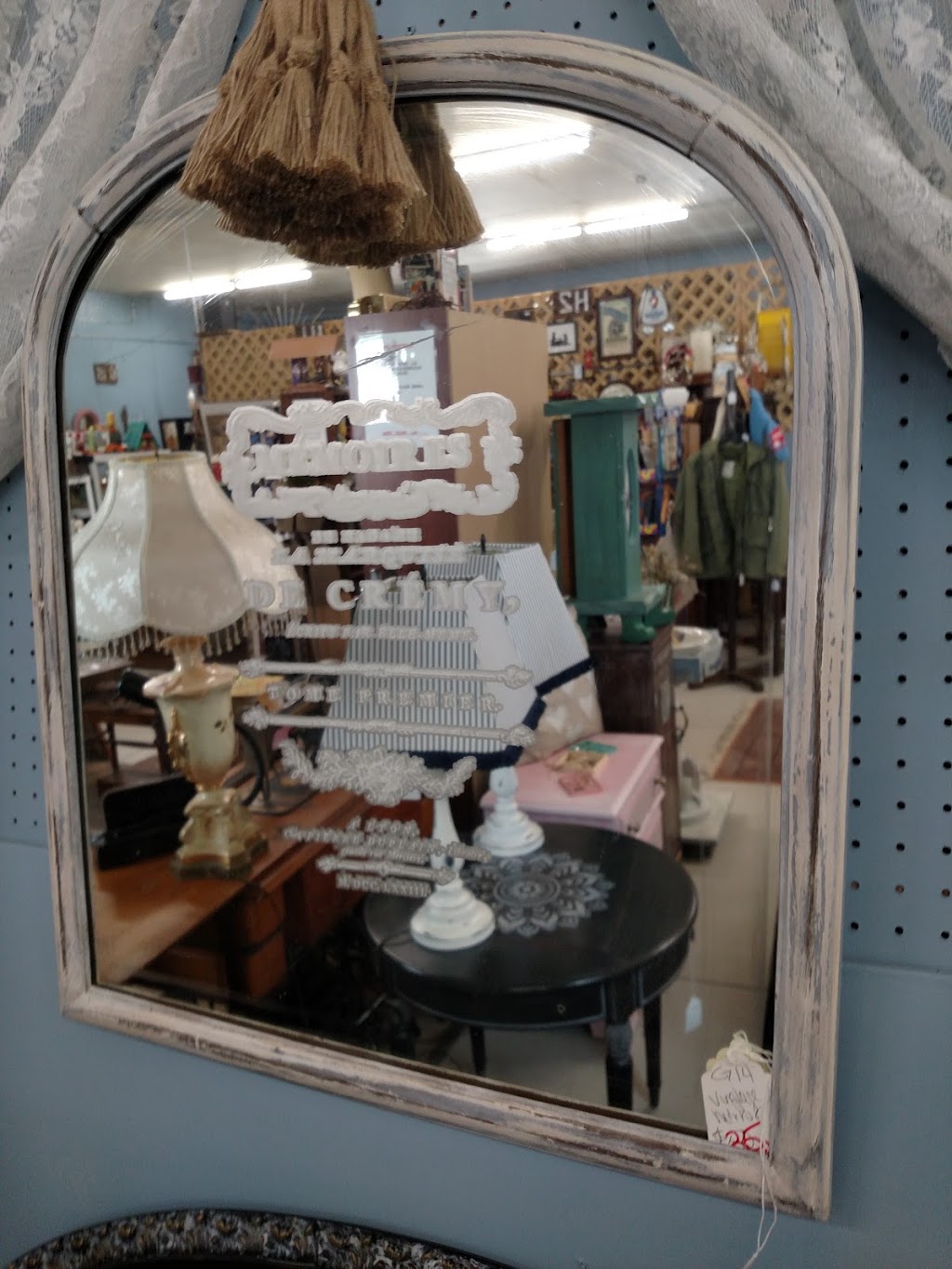Lewiston Antique Mall | 2692 Saunders Settlement Rd, Sanborn, NY 14132, USA | Phone: (716) 628-0796
