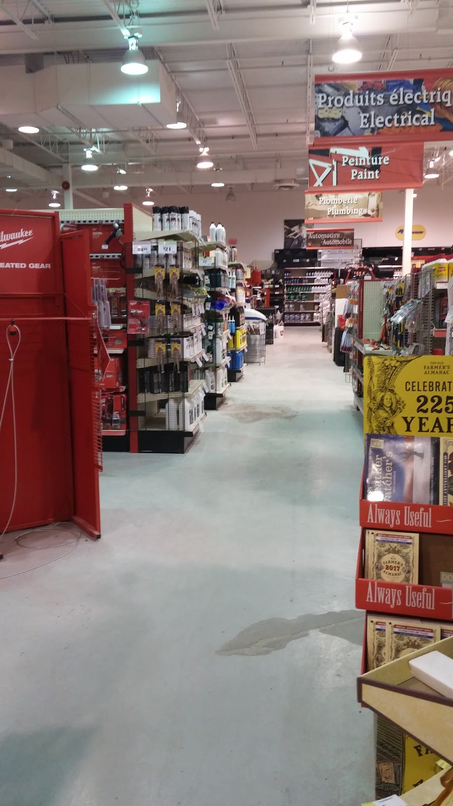 TSC Stores | 2756 Chamberland Nord St, Rockland, ON K4K 0B2, Canada | Phone: (613) 446-0175