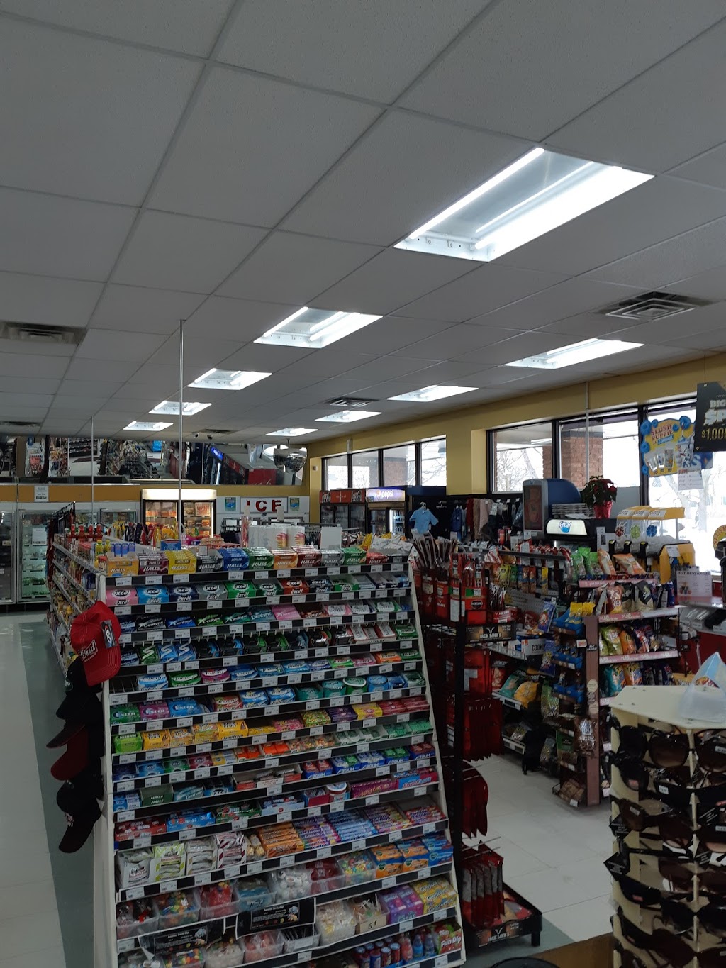 Avondale Food Stores | 2895 St Paul Ave, Niagara Falls, ON L2J 2L3, Canada | Phone: (905) 354-9555
