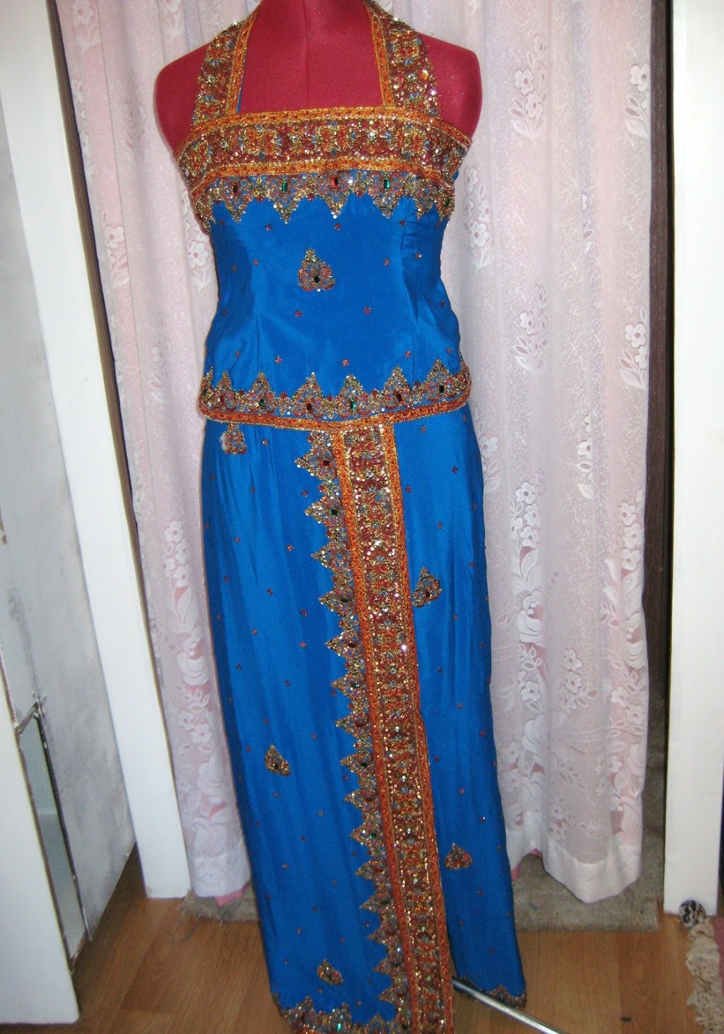 Euro-Asian Fashions Canada | 12943 61 Ave, Surrey, BC V3X 2H4, Canada | Phone: (604) 596-6267