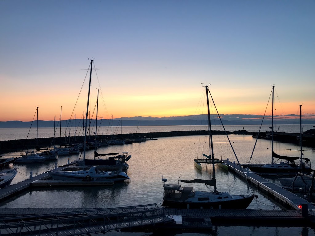 La Marina Resto Bar | 20 Rue des Pionniers O, Saint-Jean-Port-Joli, QC, Canada | Phone: (418) 919-3147