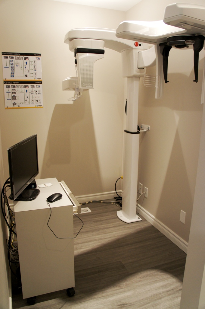 Unionvillage Dental | 2 Station Ln, Unionville, ON L3R 1R3, Canada | Phone: (905) 604-9069