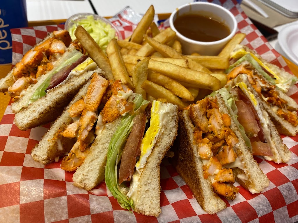 Ranjy’s Restaurant | 15783 Boul. de Pierrefonds, Pierrefonds, QC H9H 3X6, Canada | Phone: (514) 360-5454