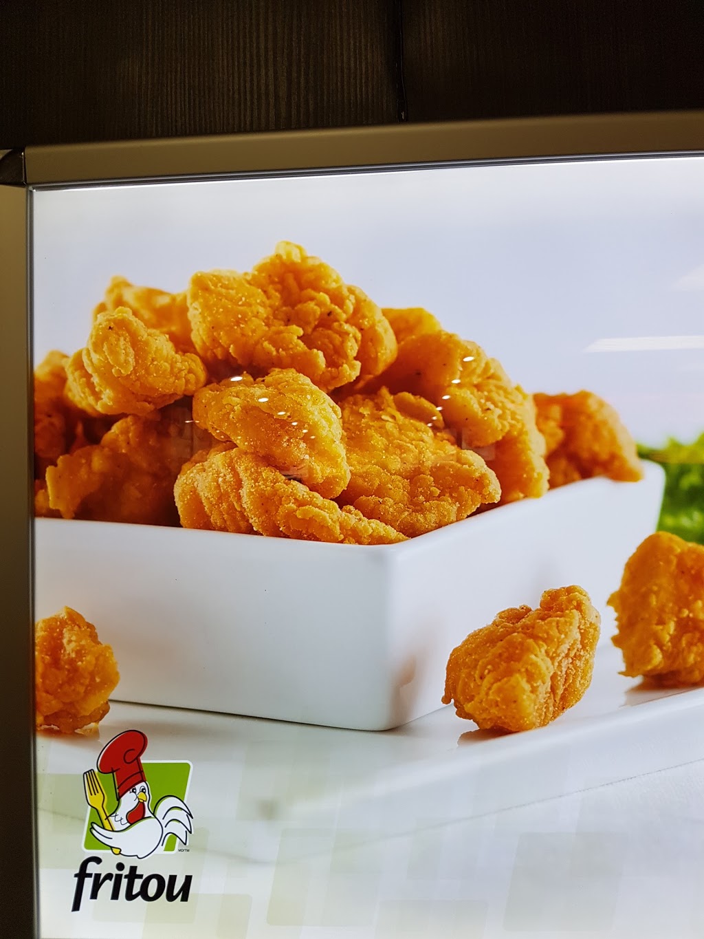 Fritou Chicken | 6350 Dewdney Ave, Regina, SK S4T 1E3, Canada | Phone: (306) 206-1338