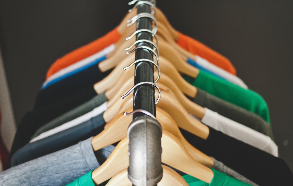 Clayhill Cleaners & Alterations | 3045 Clayhill Rd, Mississauga, ON L5B 4L2, Canada | Phone: (905) 277-3167