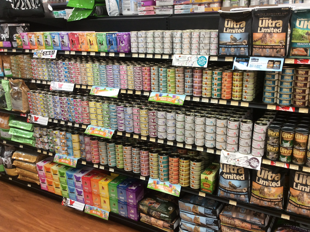Pet Valu | 980 Southdown Rd, Mississauga, ON L5J 2Y4, Canada | Phone: (905) 855-8262
