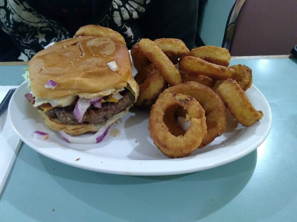 Allencourt Restaurant | 614 Major Mackenzie Dr E, Richmond Hill, ON L4C 1J8, Canada | Phone: (905) 884-5952