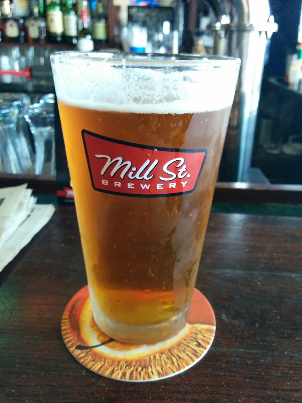 Big Morts Little Pub | 2011 Robertson Rd, Nepean, ON K2H 7P4, Canada | Phone: (613) 829-0123