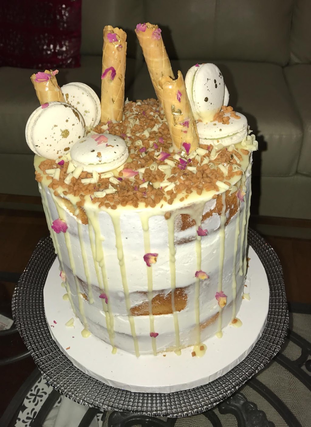 Fine Cakes by Zehra | 81 Zenway Blvd #15, Woodbridge, ON L4H 0S5, Canada | Phone: (416) 824-6221