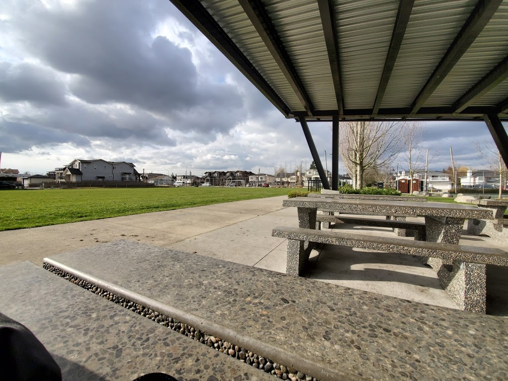 Old Schoolhouse Park | 518 Ewen Ave, New Westminster, BC V3M 5B1, Canada | Phone: (604) 521-3711