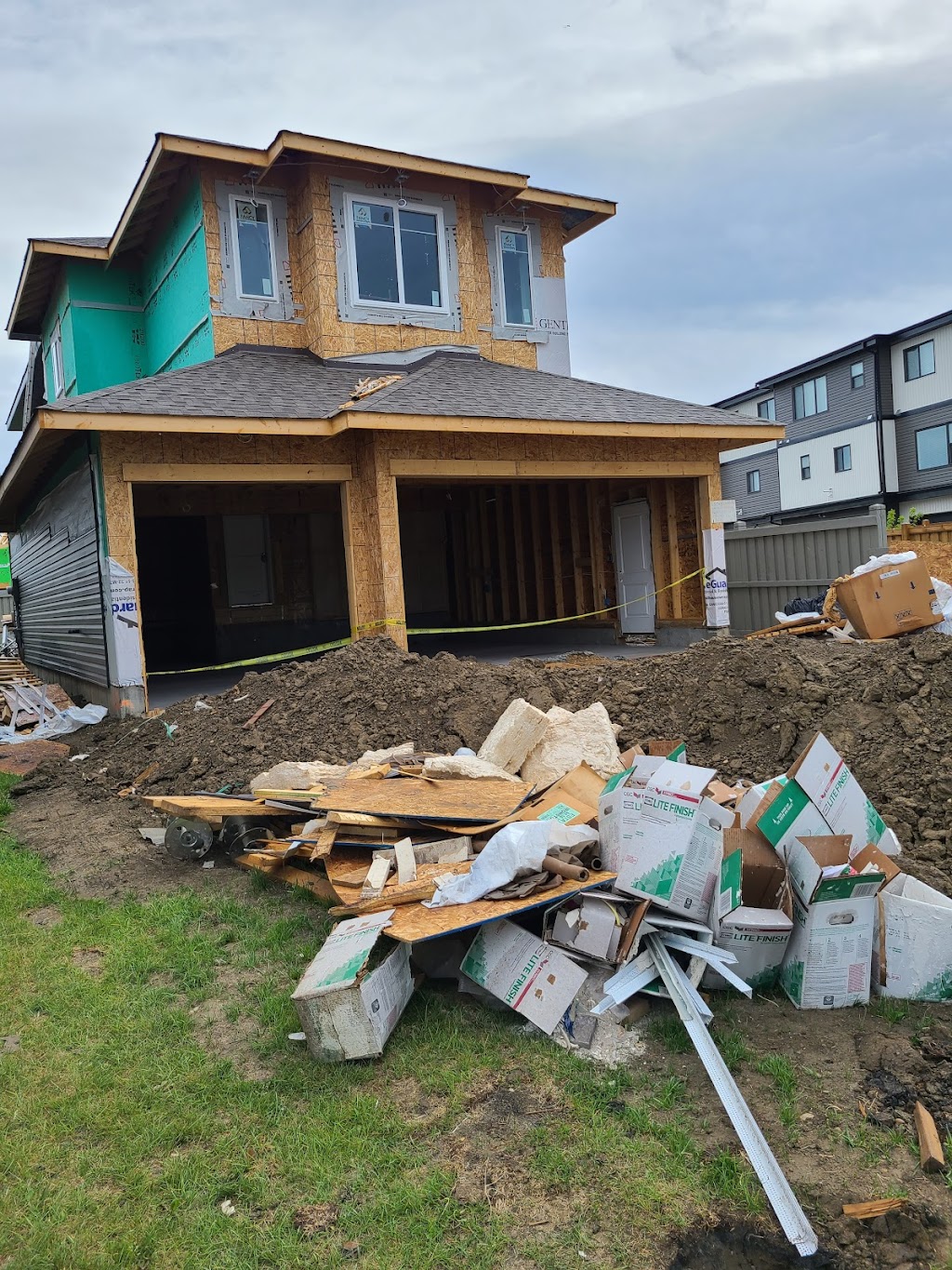 Incredible Custom Homes | 1179 Hainstock Green SW, Edmonton, AB T6W 0C3, Canada | Phone: (780) 716-3672
