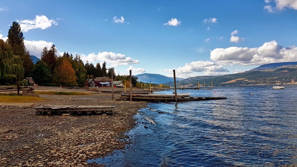 Maples Resort | 1283 Dieppe Rd, Sorrento, BC V0E 2W0, Canada | Phone: (250) 675-2433