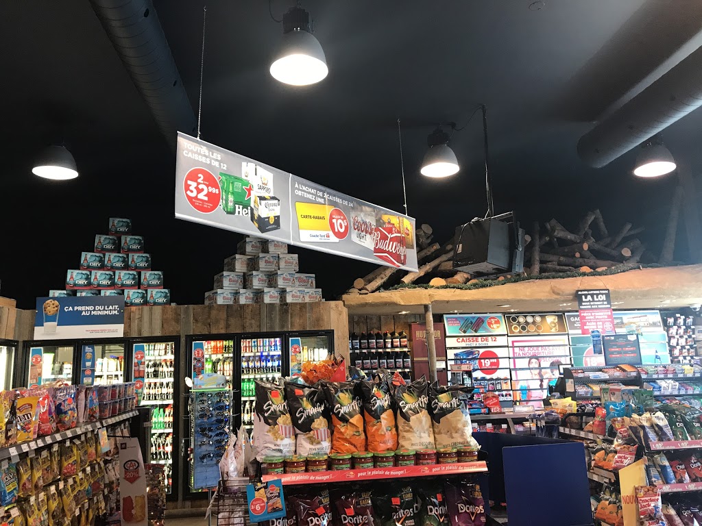 Couche-Tard | 605 Boulevard Thibeau, Trois-Rivières, QC G8T 6Z6, Canada | Phone: (819) 376-0993