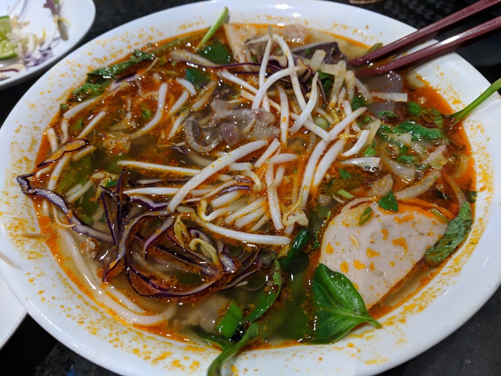 Pho Tran | 809 Victoria St N, Kitchener, ON N2B 1Y4, Canada | Phone: (519) 744-6066