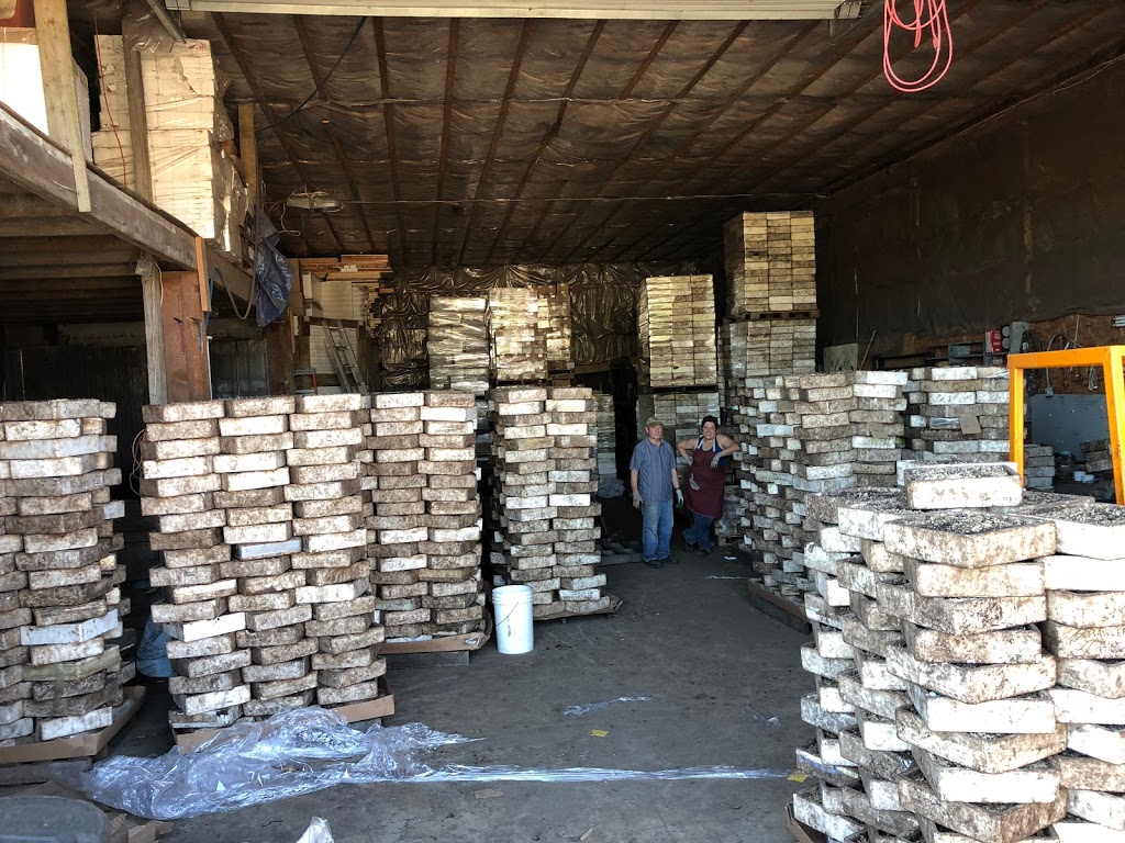 H R DESA WORMS | 6241 Grande River Line RR1, Pain Court, ON N0P 1Z0, Canada | Phone: (519) 352-6084