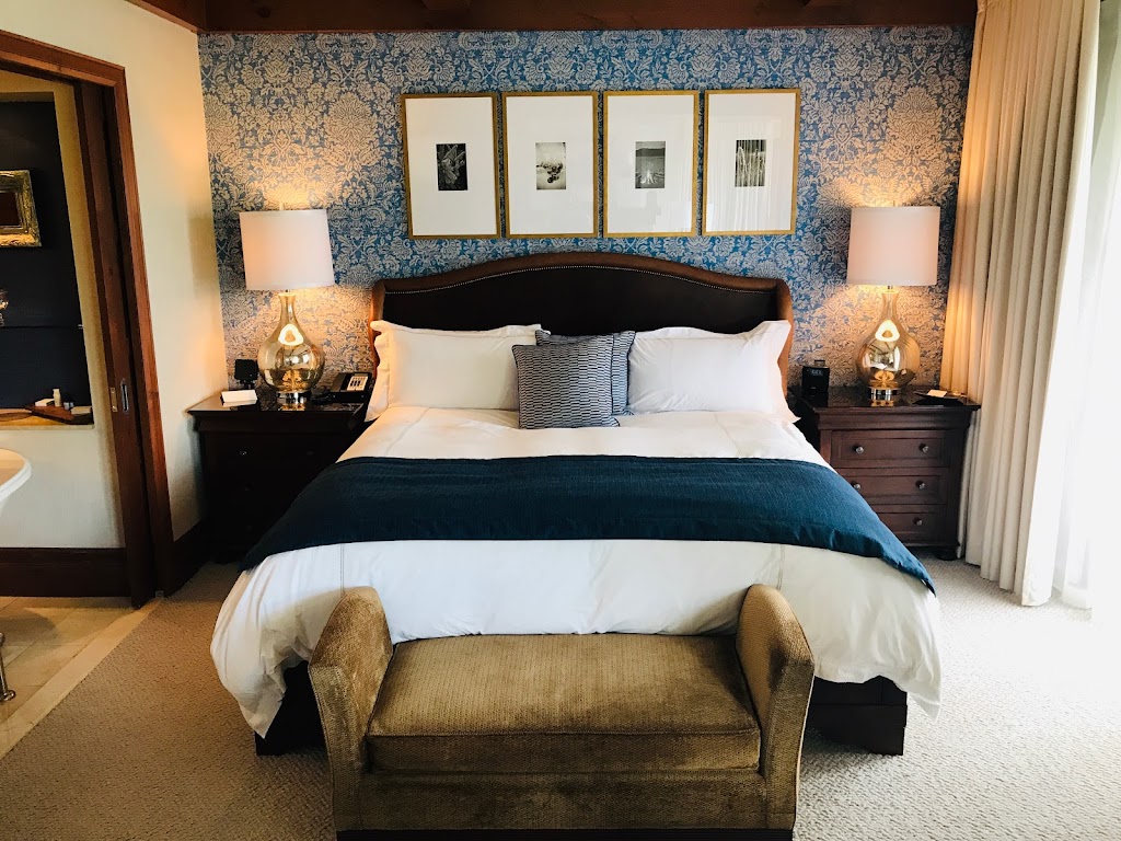 Hôtel Quintessence | 3004 Chemin de la Chapelle, Mont-Tremblant, QC J8E 1E1, Canada | Phone: (819) 425-3400