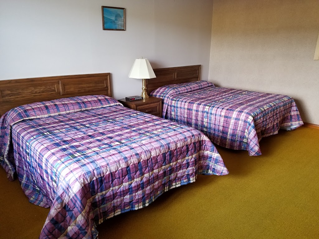 Duck Cove Inn | 10289 Cabot Trail, Margaree Harbour, NS B0E 2B0, Canada | Phone: (902) 235-2658