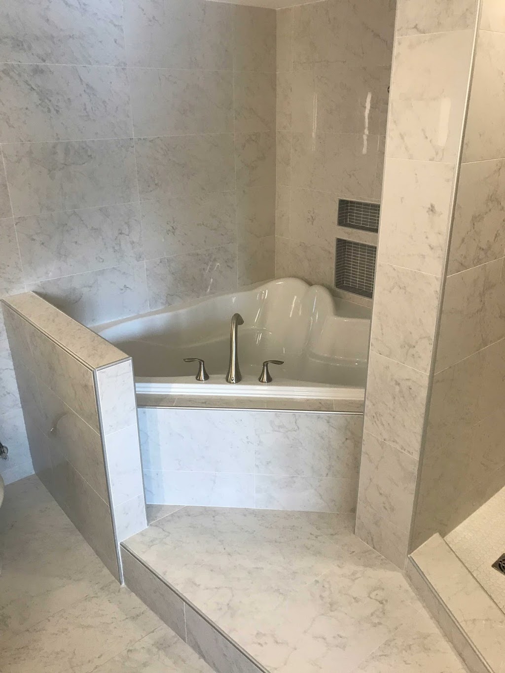 Expert Tile Works | 107 72 Ave NE, Calgary, AB T2K 0N8, Canada | Phone: (587) 892-1303