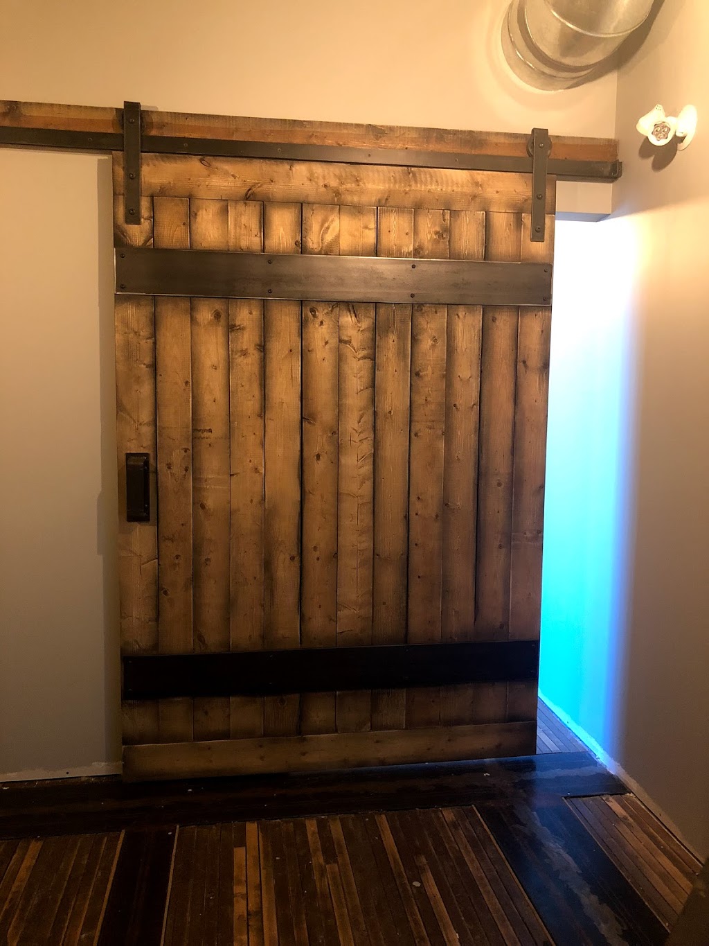 Iron Hide Woodworks | 3920 151 St NW, Edmonton, AB T6R 1J2, Canada | Phone: (780) 405-3573