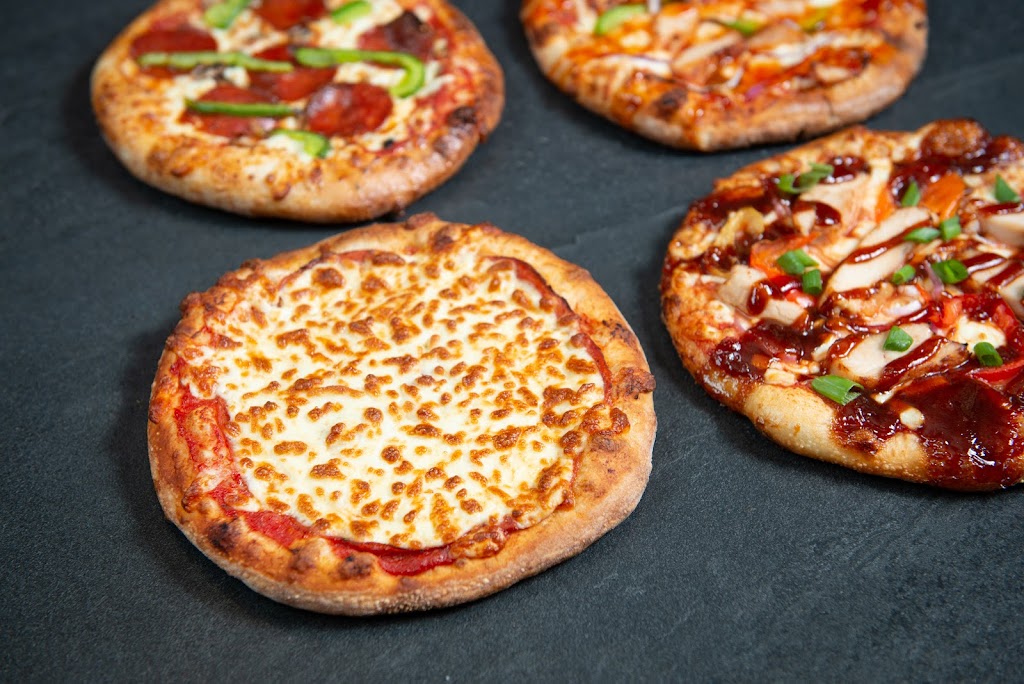 Pizza Salvatoré | 1120 Bd Saint-Joseph, Drummondville, QC J2C 2C7, Canada | Phone: (866) 695-6666
