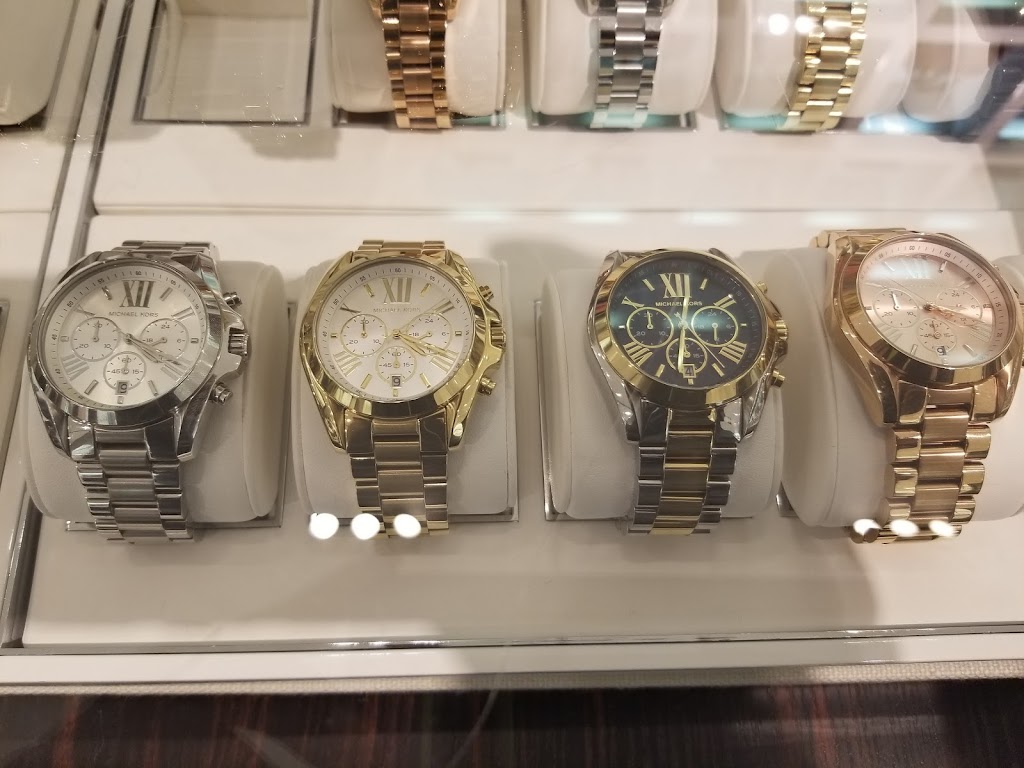 Michael Kors | 1485 Portage Ave Unit 203A, Winnipeg, MB R3G 0W4, Canada | Phone: (204) 783-6565