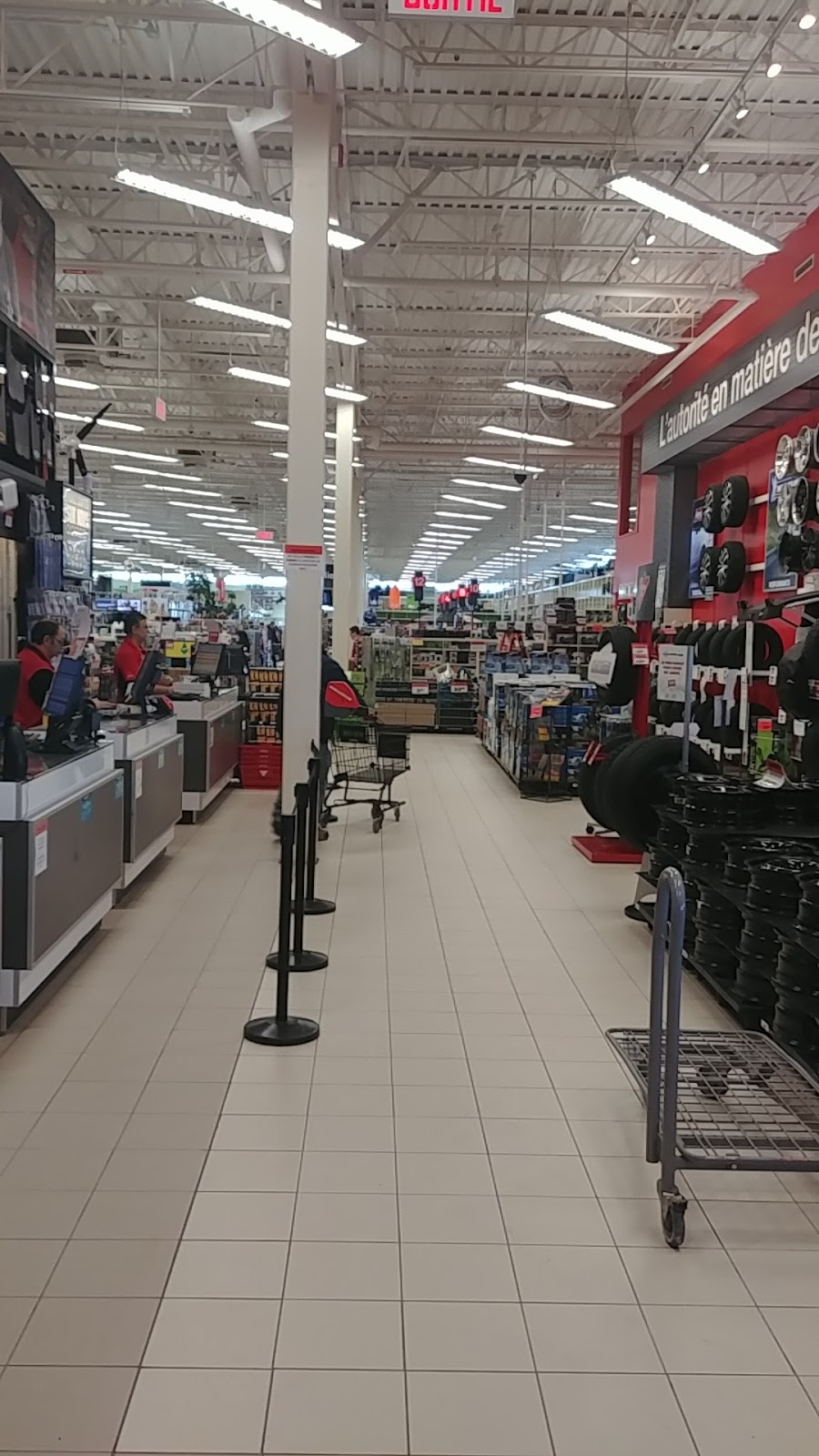 Canadian Tire | 1475 Boulevard Firestone, Joliette, QC J6E 9E5, Canada | Phone: (450) 756-1044