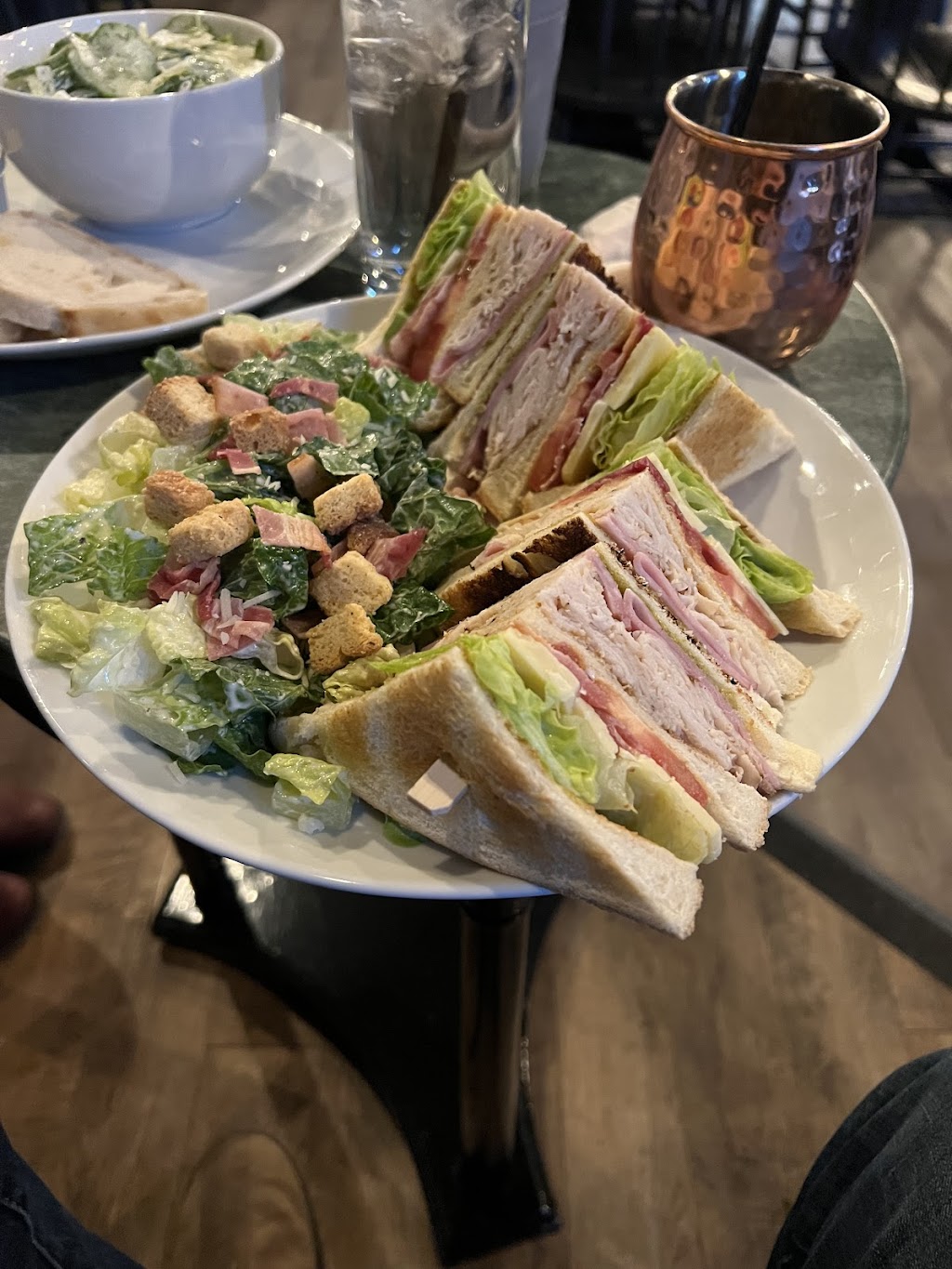 Mucky Duck Pub | 1103 18 St SE, High River, AB T1V 1P9, Canada | Phone: (403) 601-2193