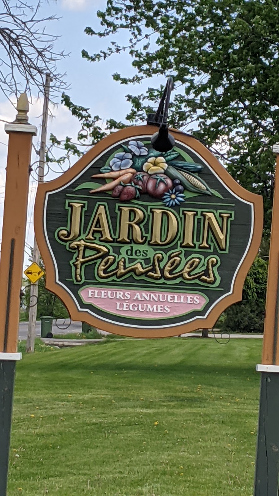 Jardin des Pensées | 724 Chem. de la Rivière S, Saint-Eustache, QC J7R 0E2, Canada | Phone: (450) 491-2854