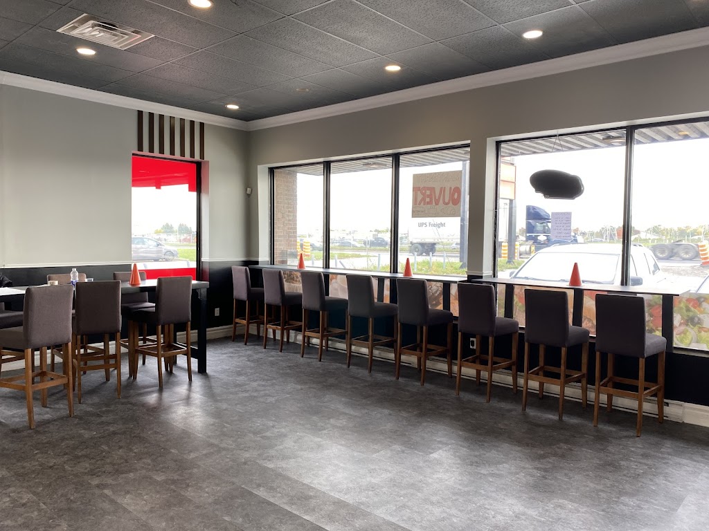 Cafeïna | 1521 Autoroute 440 Ouest, Laval, QC H7L 3W3, Canada | Phone: (450) 681-8858