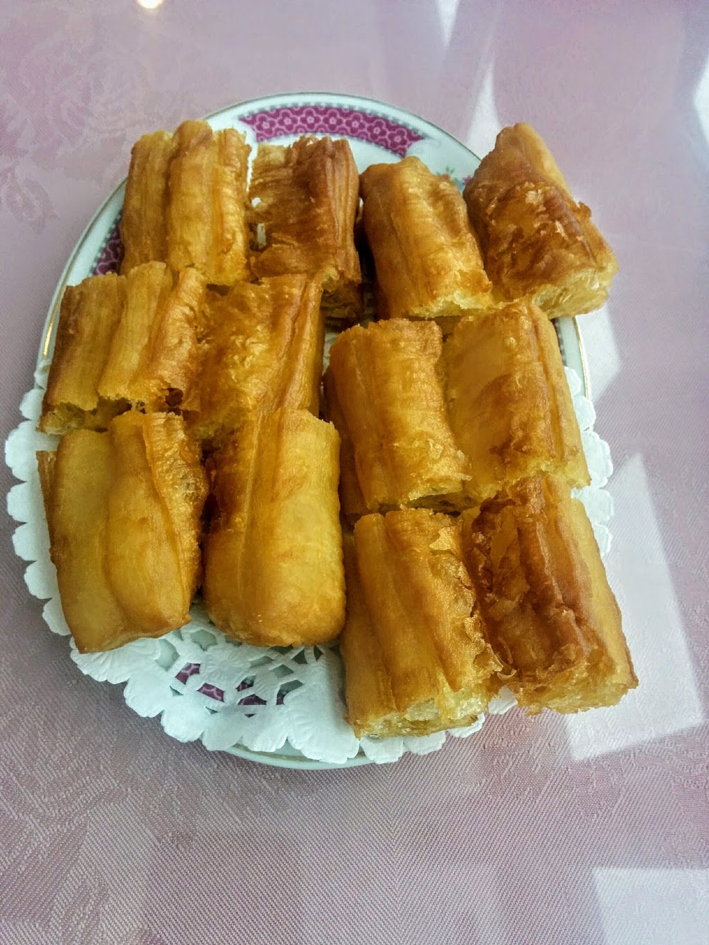 Empress Palace Restaurant | 8650 112 Ave NW, Calgary, AB T3R 0R5, Canada | Phone: (587) 296-3098