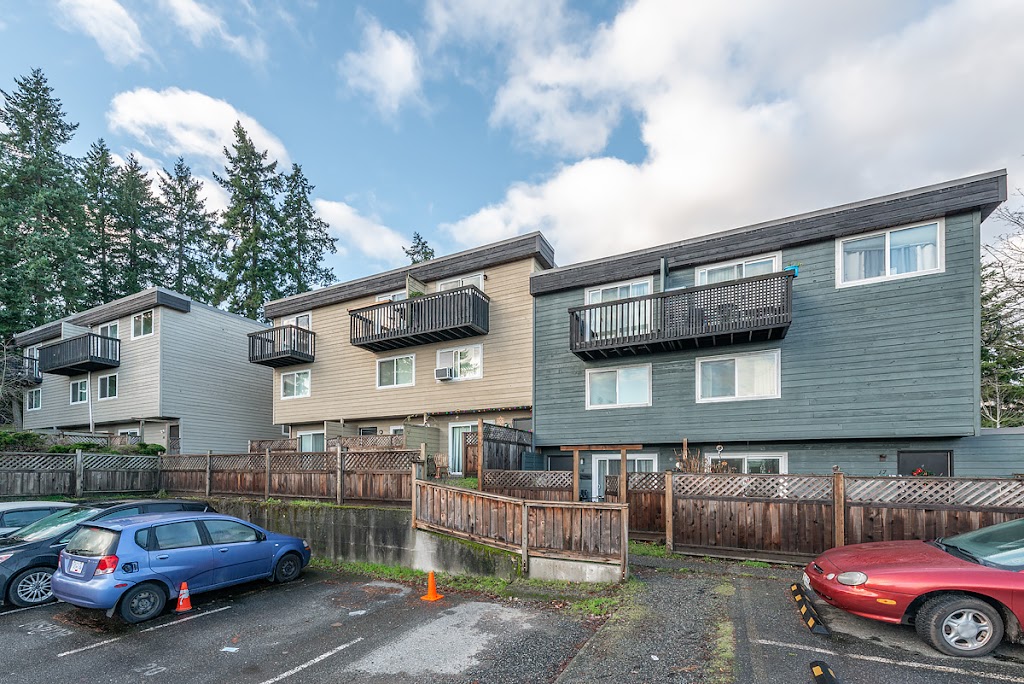Valley View Terrace Townhomes | 847 Howard Ave, Nanaimo, BC V9R 3T3, Canada | Phone: (250) 508-7673