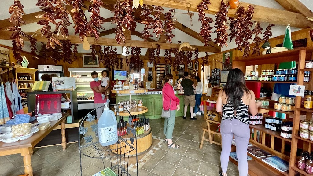 La Ferme Basque De Charlevoix | 813 Rue St Édouard, Saint-Urbain, QC G0A 4K0, Canada | Phone: (418) 639-2246