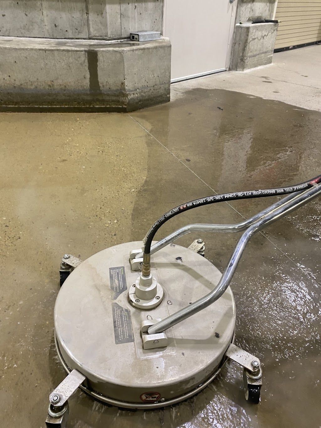 Ocean clear mobile wash services inc | 10832 30 St NW, Edmonton, AB T5W 1V8, Canada | Phone: (780) 982-7811