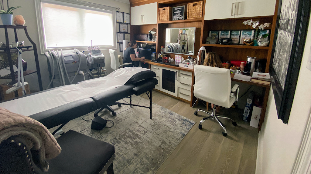 Universal Laser Treatments Inc | 16 Longhouse St, Vaughan, ON L4L 4Z3, Canada | Phone: (647) 278-2211