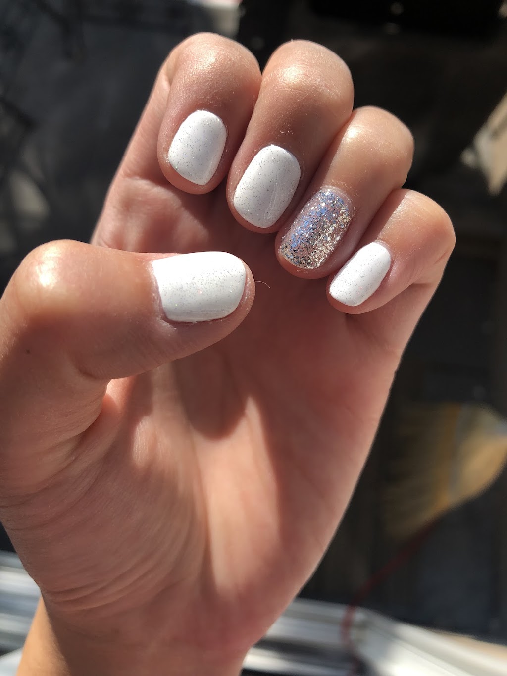 esNAIL | 4625 Macleod Trail SW, Calgary, AB T2G 0A5, Canada | Phone: (587) 353-6656