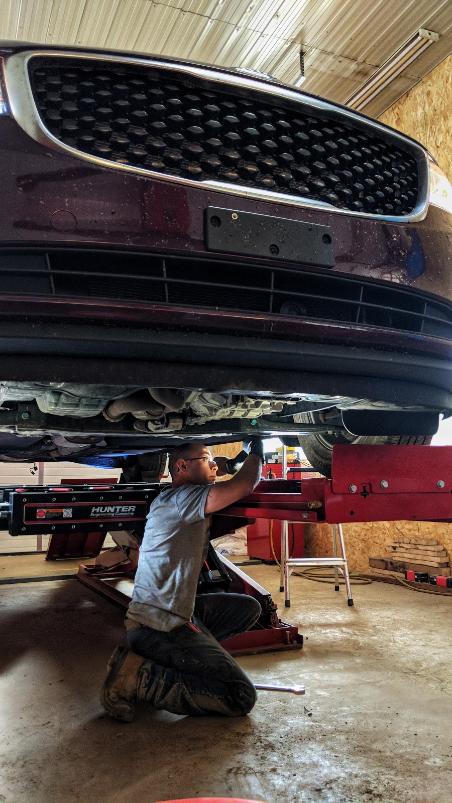 Lalondes Towing | 984 Rte 303 N, Shawville, QC J0X 2Y0, Canada | Phone: (819) 647-5824